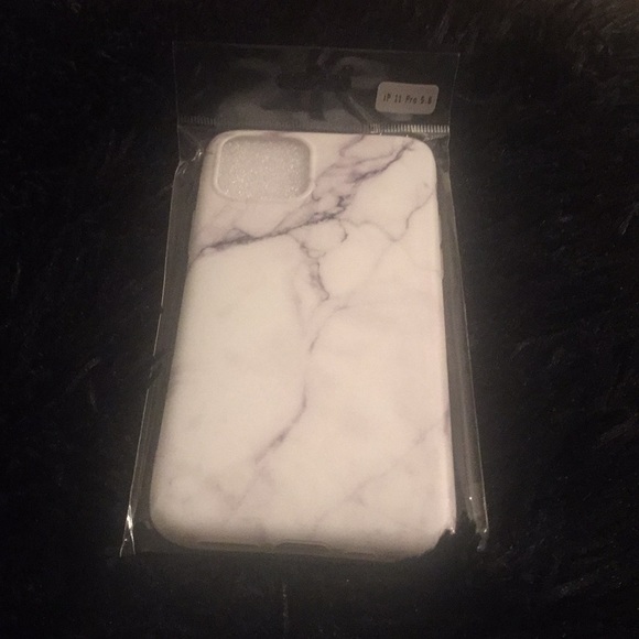 New iPhone 11 Pro 5.8 phone cover! - Picture 2 of 4